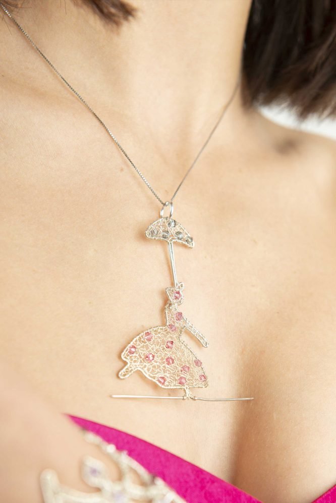Funambola con l'ombrellino - Ciondolo per collana con cristalli Swarovski
