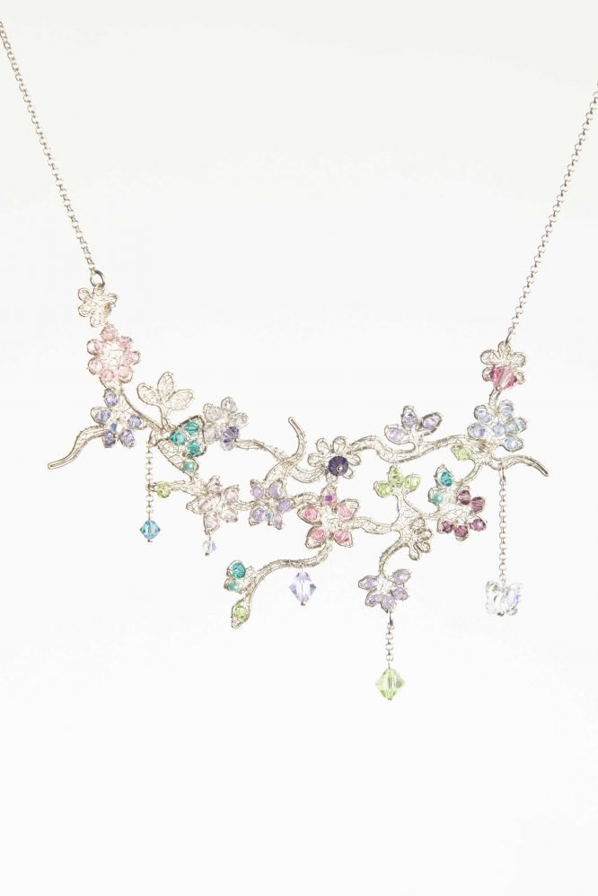 In fiore - Collana con cristalli Swarovski