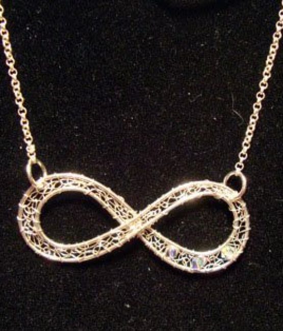 infinitamente collana in argento 925 e cristalli swarovski 130 euro
